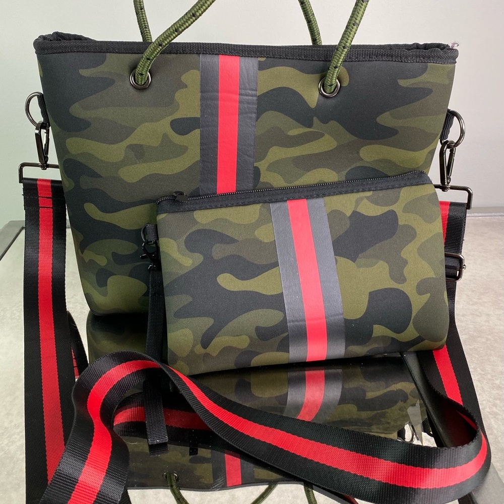 Red camo - HAUTE SHORE purse/bag